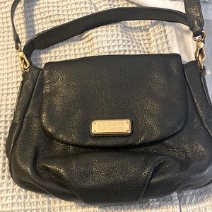 Marc Jacobs crossbody in pebble black leather
